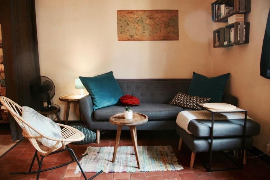 Cosy Apartment By The Magical Marais De Bourges Dış mekan fotoğraf